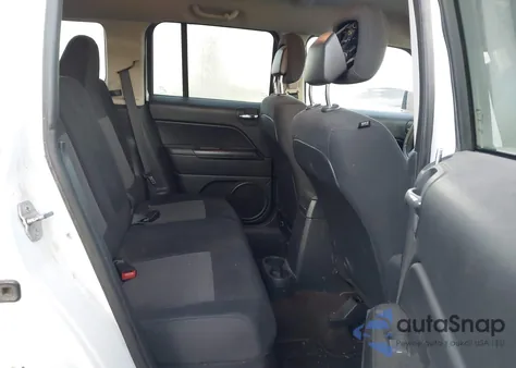 2014 Jeep Patriot Altitude из США, поврежденный, VIN 1C4NJPBA3ED703447